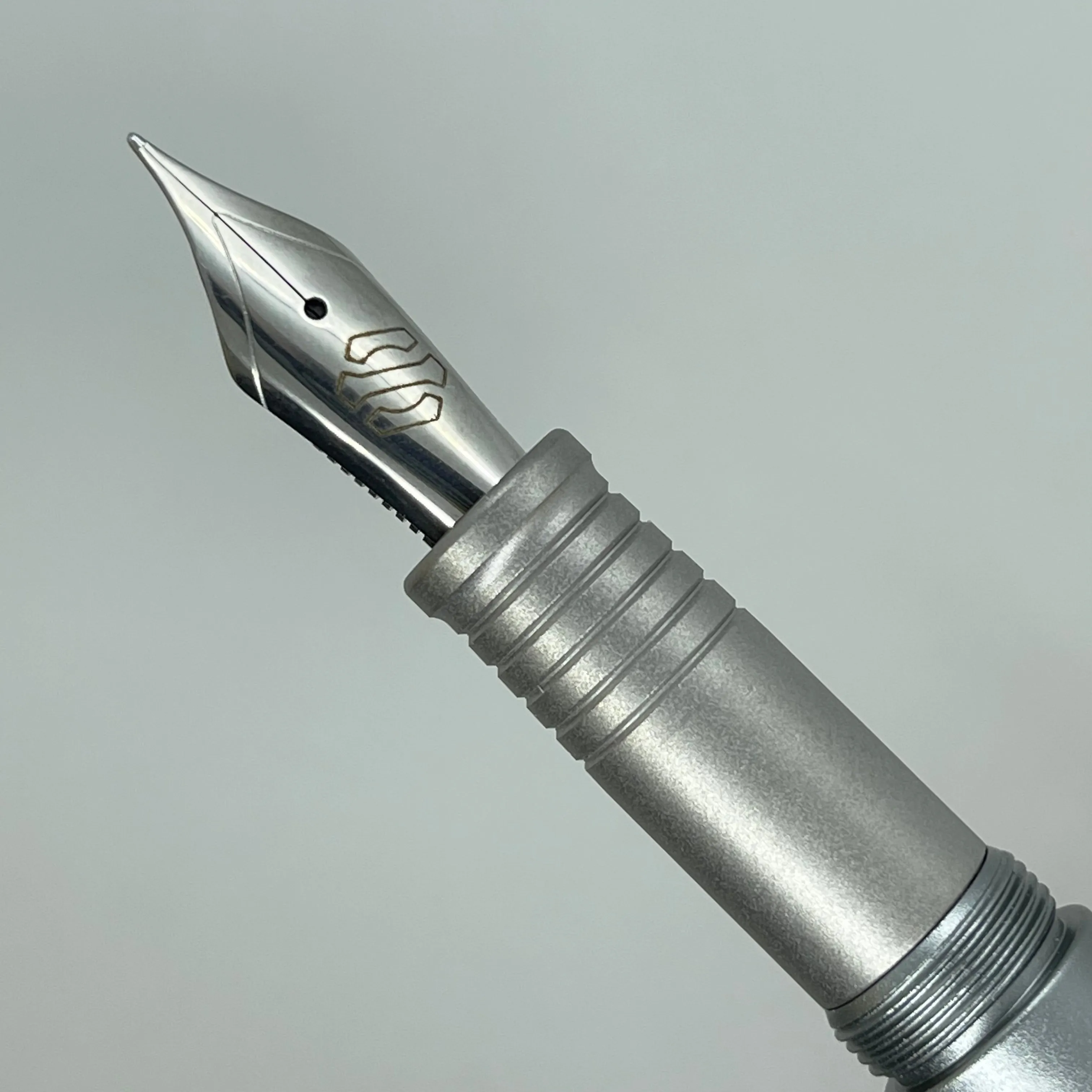 Icon / Grip - Grooved