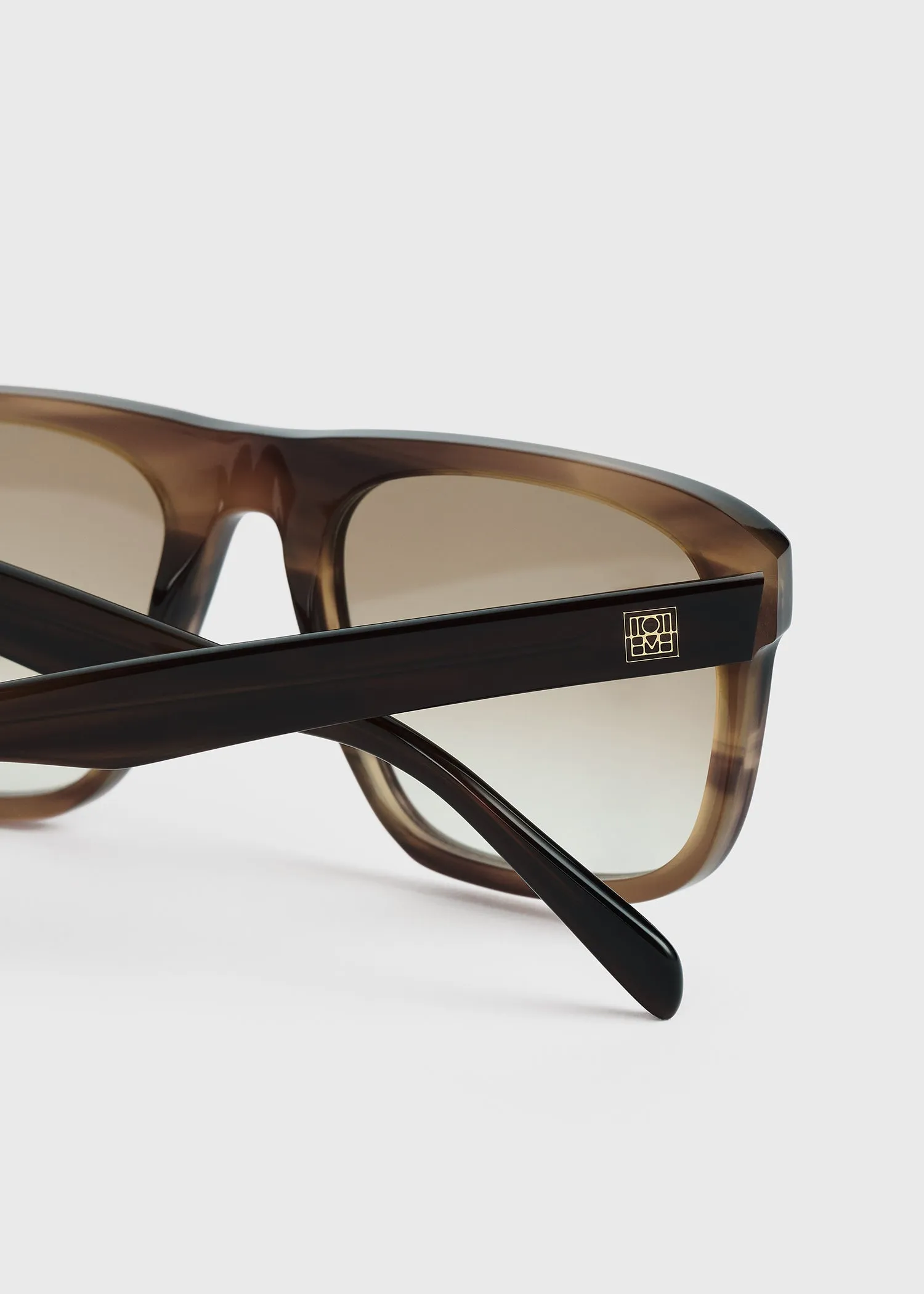 Navigator sunglasses bark