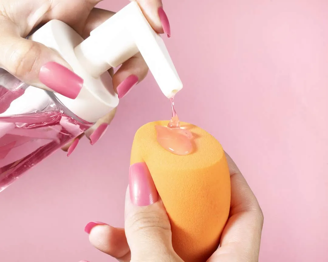 Real Techniques Beauty Makeup Blender Miracle Complexion and Makeup Power Sponge Set, For CC Cream Foundation, Orange & Pink, For Makeup Blending & Application, 2 Count
