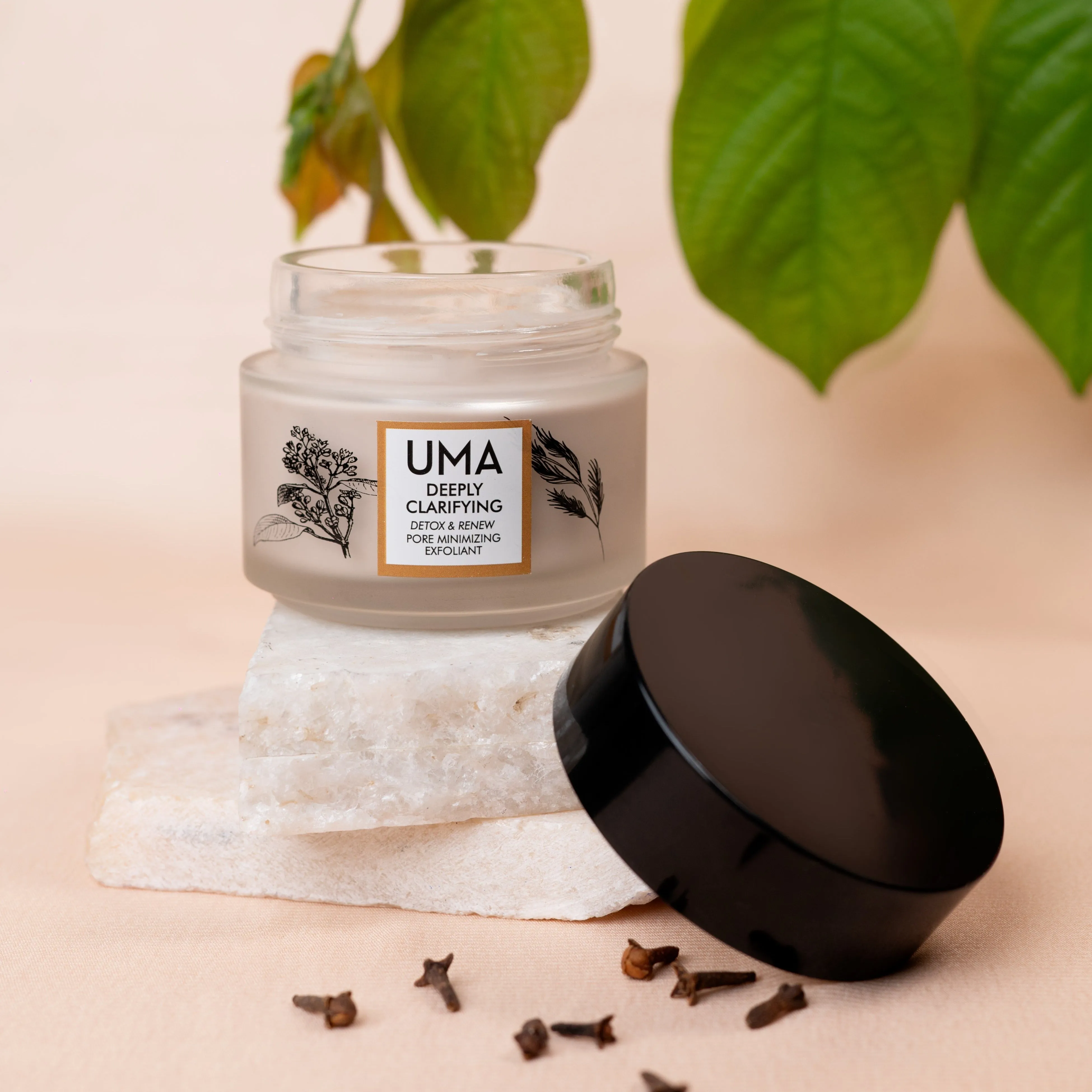 UMA Deeply Clarifying Detox & Renew Pore Minimizing Exfoliant